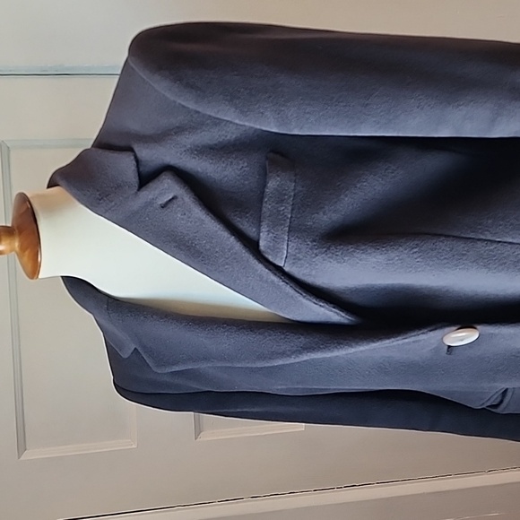 Rare Giorgio Armani Angora Blend Coat, Size 44 - Picture 3 of 17